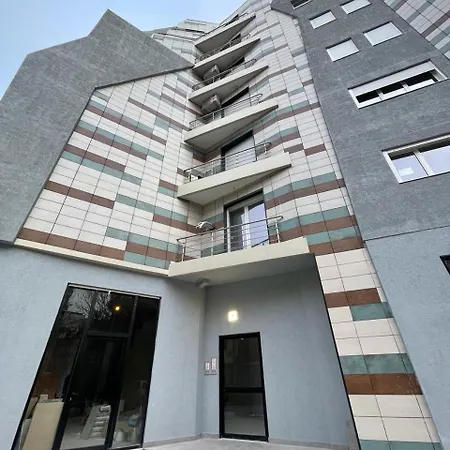 Blin Modern Apartment